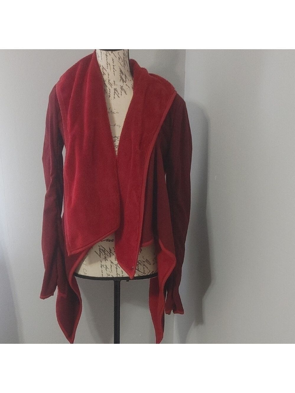 Lululemon Presence Of Mind Jacket Deepest Cranberry Size 6 Fleece Burgundy Red - Picture 12 of 13